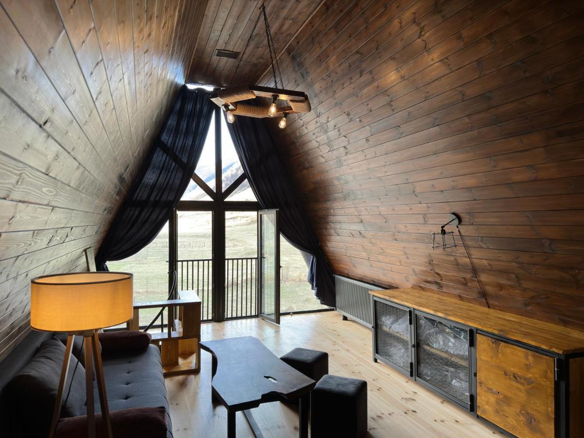 Cottage Garshemo Kazbegi ภายนอก รูปภาพ