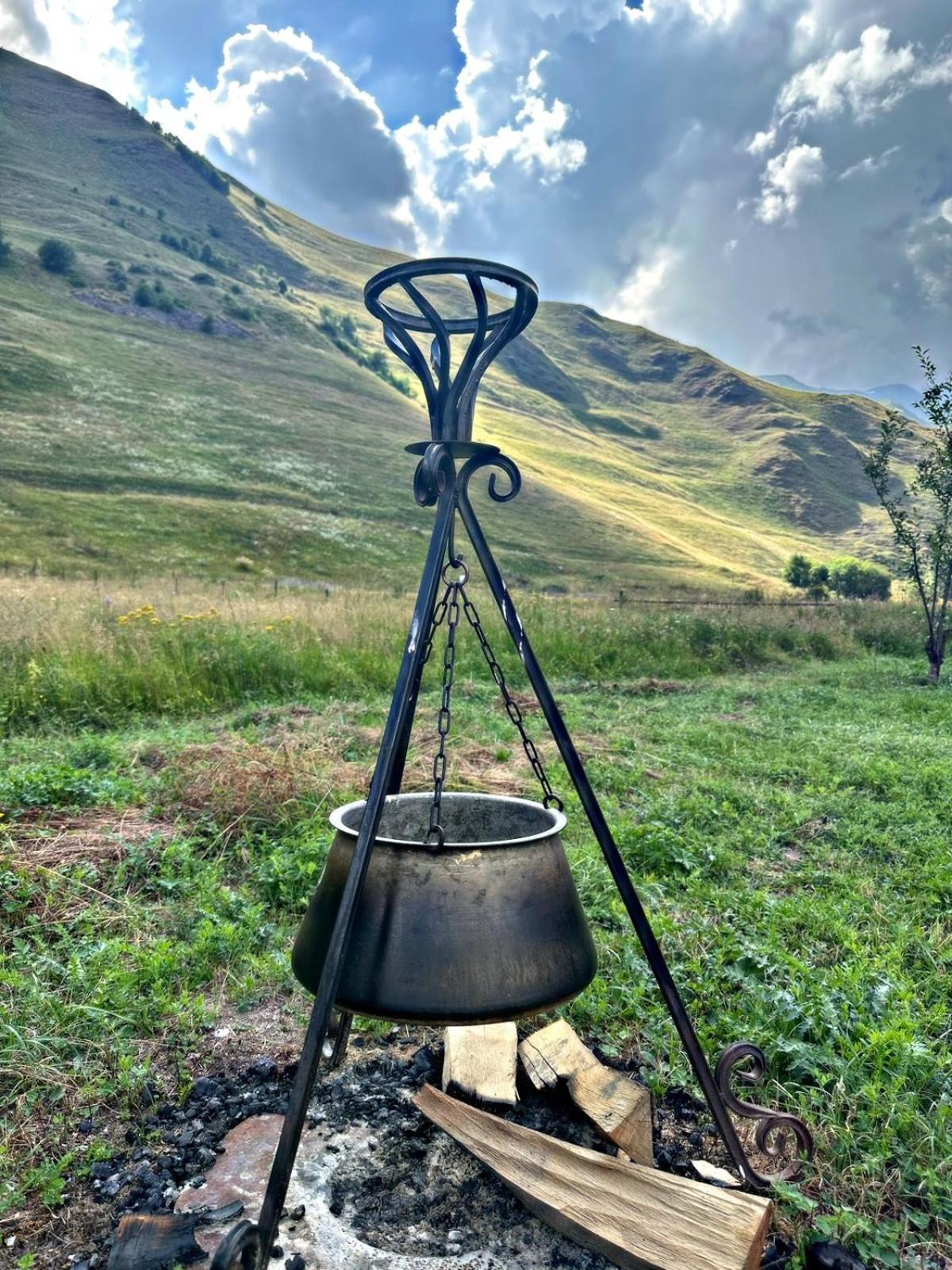 Cottage Garshemo Kazbegi ภายนอก รูปภาพ